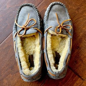 Women’s UGG moccasins 7.5 gray